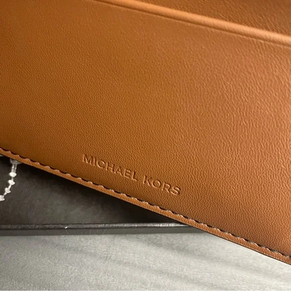 Michael Kors Andy Men’s Slim Billfold Wallet Brown NIB 6 Card Slots Luxury Gift